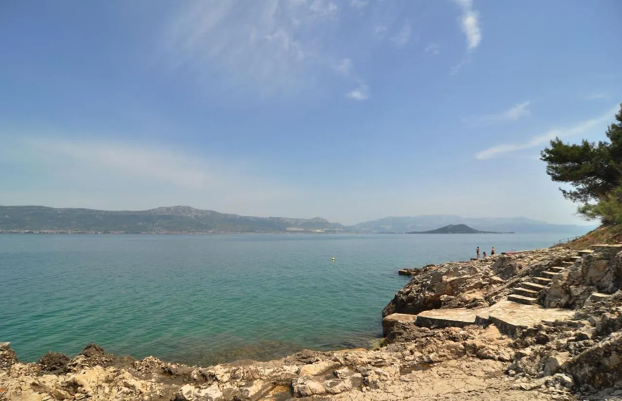 Spacious Modern Apt With Big Patio And Sea View Slatine 0*,  Croatia